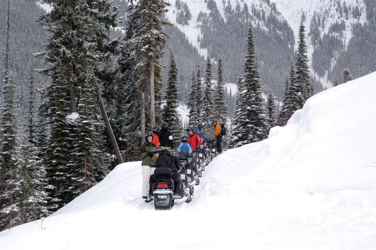 7 Snowmobile Tour Hand Signals You Must Know